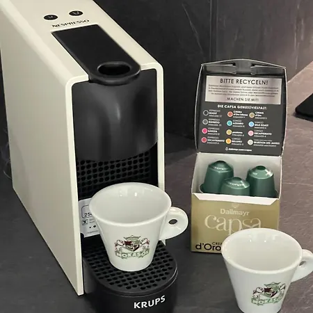 Luxury With Free Parking *