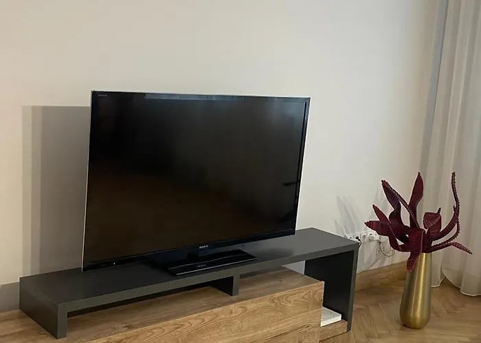 דירה Luxury With Free Parking *