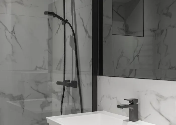 דירה Luxury With Free Parking